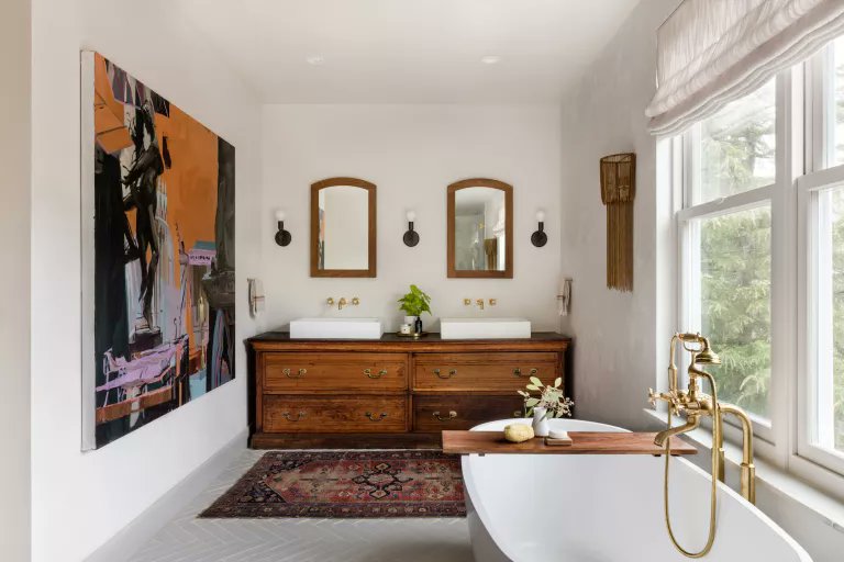 Adamshomesales's tweet photo. A rustic cabinet adds to the farmhouse charm of this modern bathroom. #interiors #homestyle  https://t.co/txAQH26dup https://t.co/UKHLGkovRK