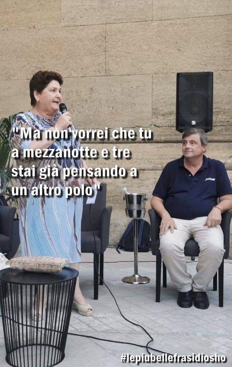 lefrasidiosho's tweet photo. #Calenda #Bellanova feat.  Celentano https://t.co/LigGLiMIVo
