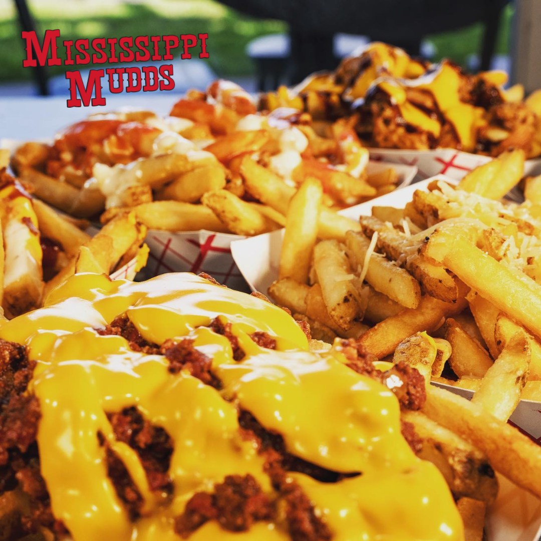 mississippimudd's tweet photo. So. Many. Options. 🍔🌭 

What's your "go to" order at Mississippi Mudds?! 

#Burger #HotDog #IceCram #Fries #ATreatToComeAndEat #MississippiMudds https://t.co/oPRvl8PVj5