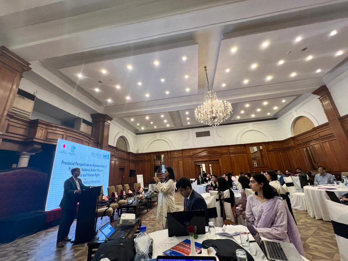 rsilpak's tweet photo. RSIL, in coordination with @mohrpakistan and @UNDP_Pakistan conducted a dialogue on implementation of the NAP on BHR. 

The discussion focused on identifying best practices to ensure multi-stakeholder coordination.

#BizHumanRights #UNDPinPakistan https://t.co/w8iJHTk3Cn