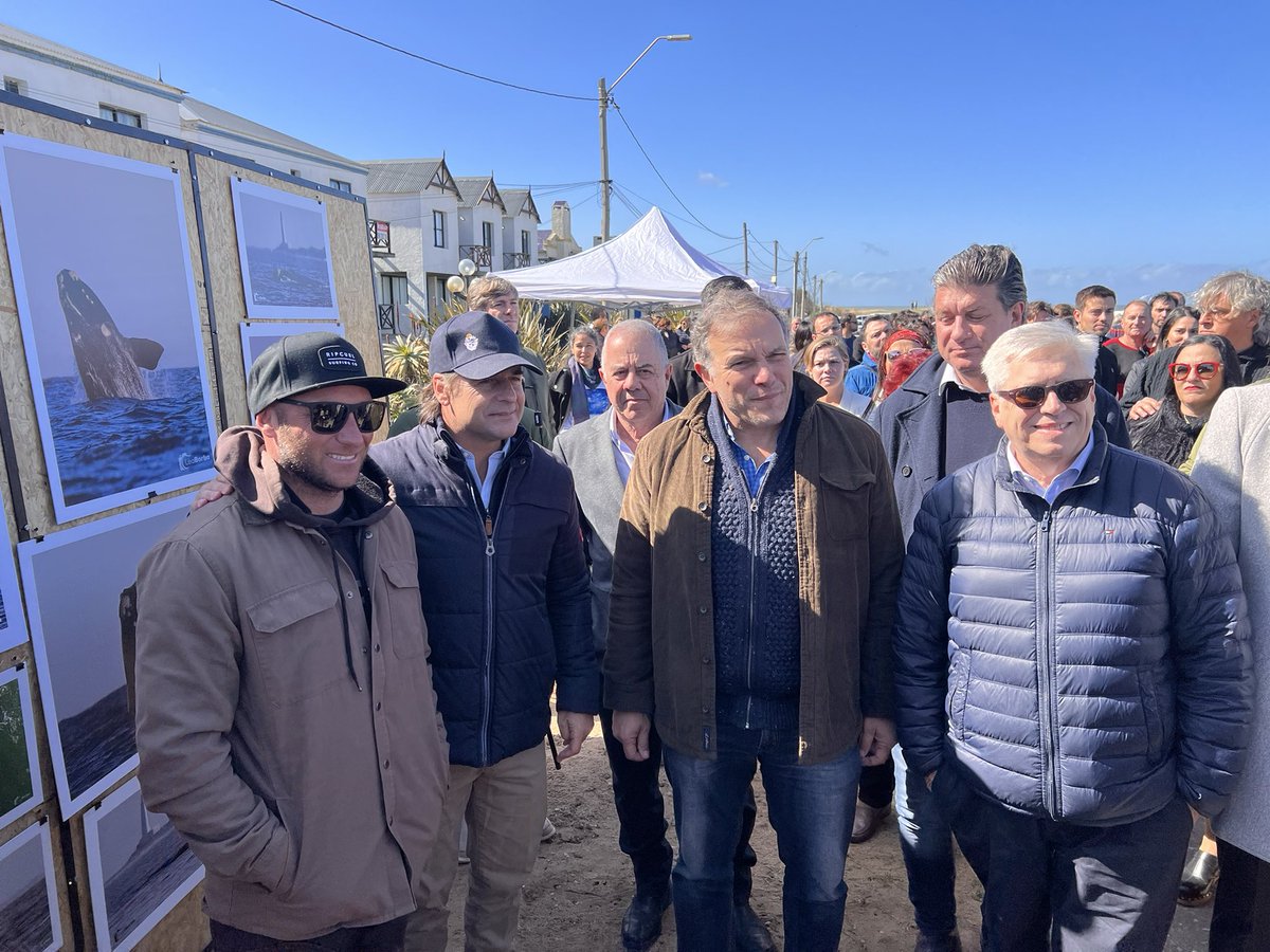 LuisLacallePou's tweet photo. Participamos del lanzamiento de la Temporada de Avistamiento de Ballenas 2022 en la Paloma. https://t.co/AVCc9Gml3A