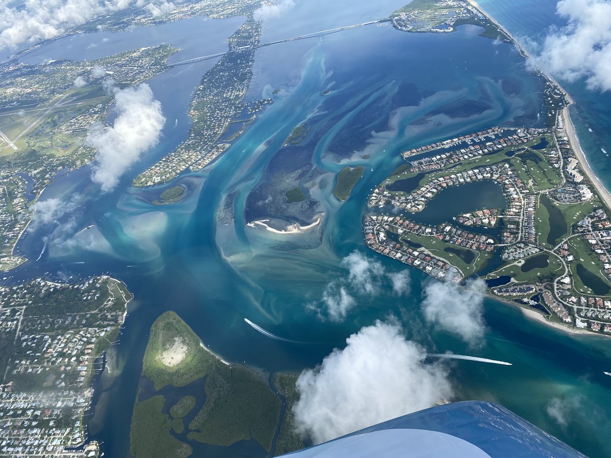 _thurlow's tweet photo. True Beauty https://t.co/6RtIo9UGSp
#StLucieRiver #IndianRiverLagoon https://t.co/z6IdYBR3gb