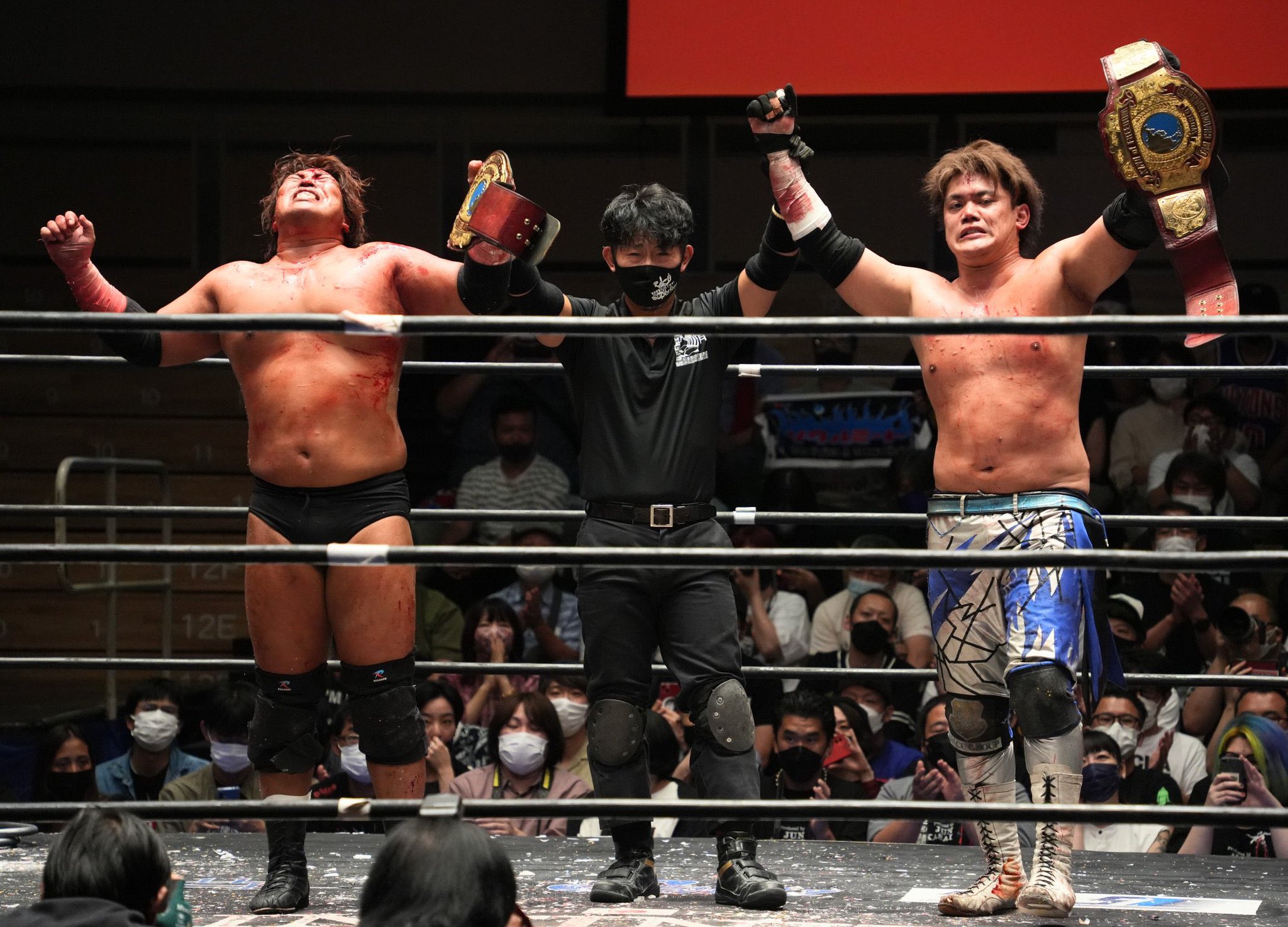 Freedoms/Jun Kasai «Death Match Carnival 2022 Vol.2» Dos títulos en