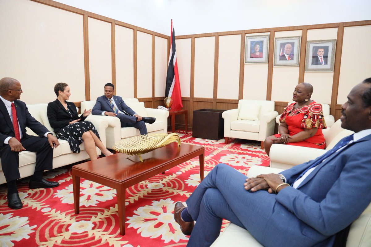 kaminajsmith's tweet photo. Such a pleasure to be in the Republic of Trinidad and Tobago 🇹🇹 as part of the delegation of PM @AndrewHolnessJM on the occasion of TnT's 60th Anniversary of Independence! Lovely to be welcomed by my counterpart and friend @AmeryABrowne and other members of the Cabinet. @mfaftja https://t.co/PVrhcsq4MB