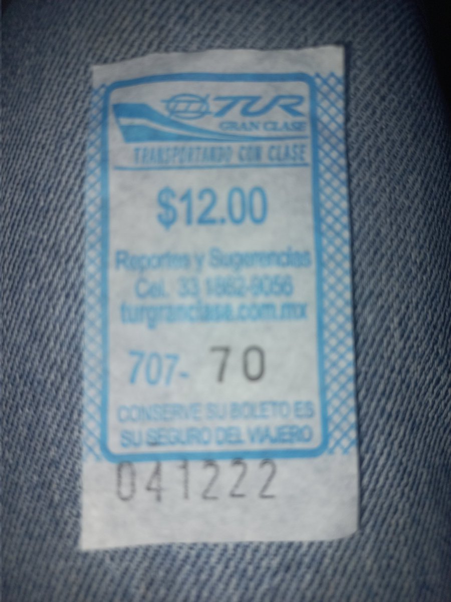CavaMiramontes's tweet photo. @TransporteJal @MonrazDiego @EnriqueAlfaroR PESIMAS CONDICIONES DE HIGIENE A CAMBIO DE $12.00. https://t.co/uclJ5HesDq