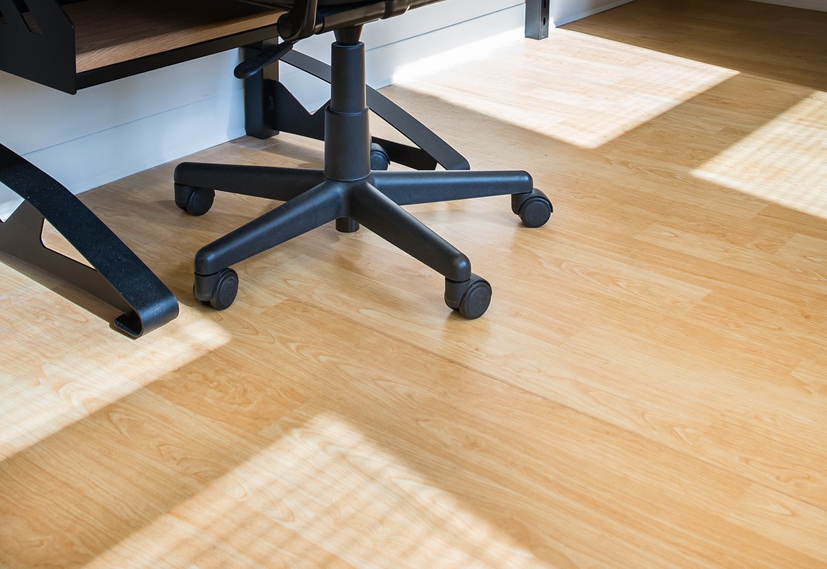 Teknoflor's tweet photo. Looking for a floor with a rich, warm appearance on a restrictive budget? Timberscapes, a woodgrained resilient sheet vinyl, is the ideal flooring solution!

Order samples here: https://t.co/tIBUYps5ZQ #resilientflooring #floors #flooring #commercialdesign https://t.co/RSL3DCVuQb