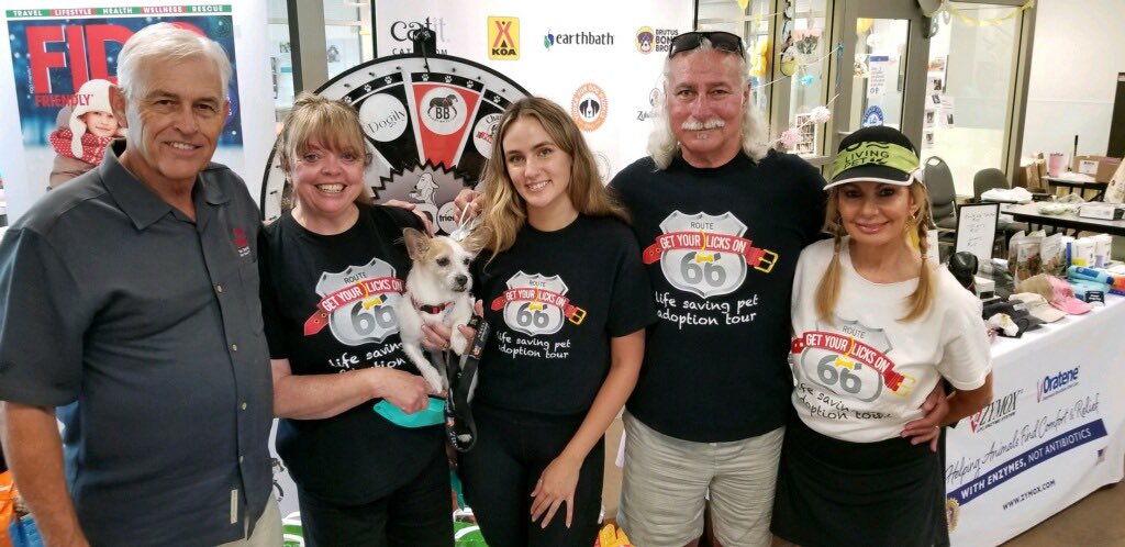 #GetYourLicksOnRt66 TEAM FIDO is so grateful to ALL who came out for our TOUR KICKOFF IN LA this past weekend 𝐍𝐄𝐗𝐓 𝐒𝐓𝐎𝐏 𝐒𝐄𝐃𝐎𝐍𝐀, 𝐀𝐙  – Come Meet FIDO &amp; help our mission to give every dog a home &amp; leave NO Dog Behind® SEE ALL TOUR STOPS HERE fidofriendly.com/blog/fido-frie…