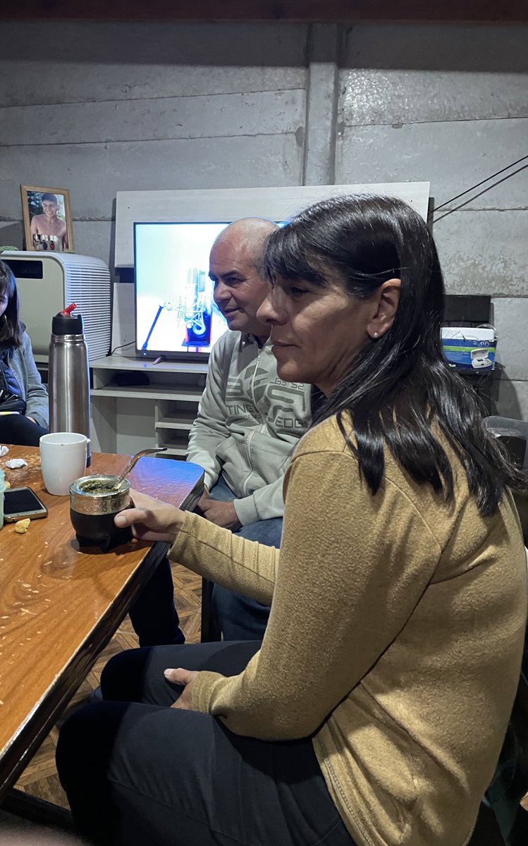 Talii234's tweet photo. Después de un domingo de mates, charlas y anecdotas tuyas anoche apareciste en mis sueños y te pude dar ese abrazo que tantas ganas tenia de darte.
Gracias por tu amistad Nahu, siempre en mi corazon ❤️👼🏼 https://t.co/lVNbJ7q2hj