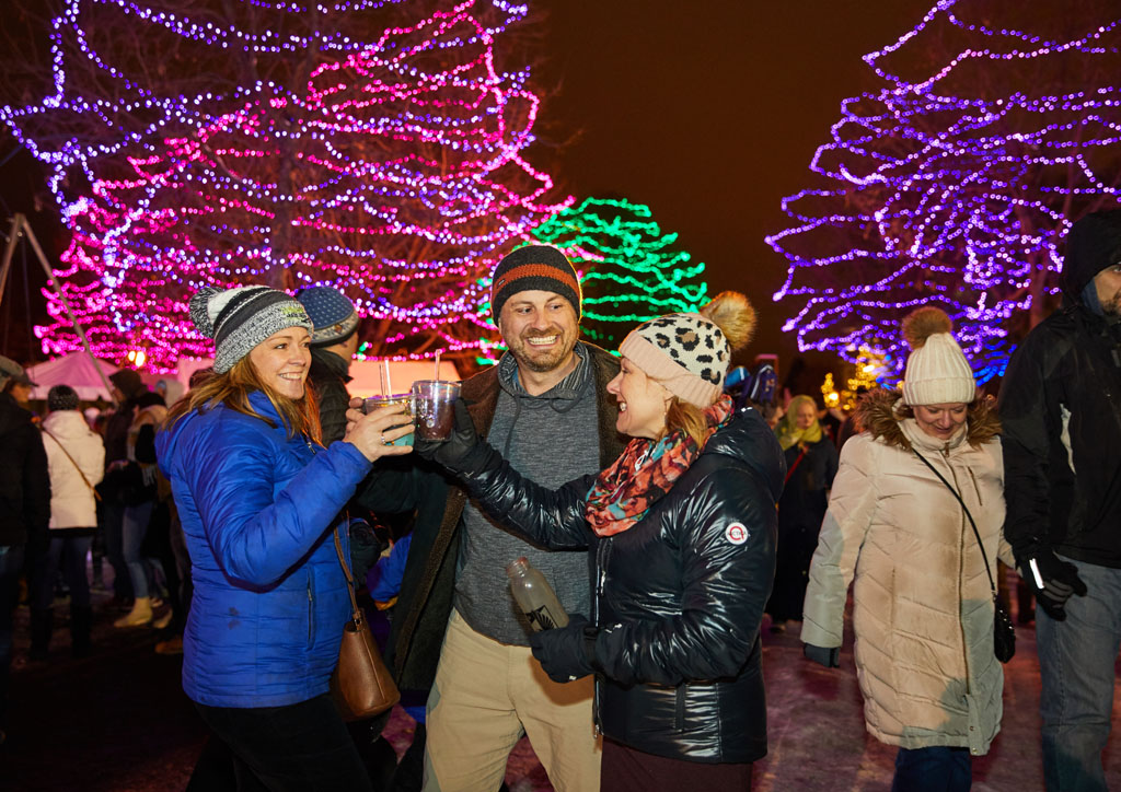 Holiday fun is right around the corner! #Holidazzle is back in full force this year, with four weekends of festive fun from November 25 – December 18. Learn more about all of the holiday activities in #mymplsdt at: Holidazzle.com.