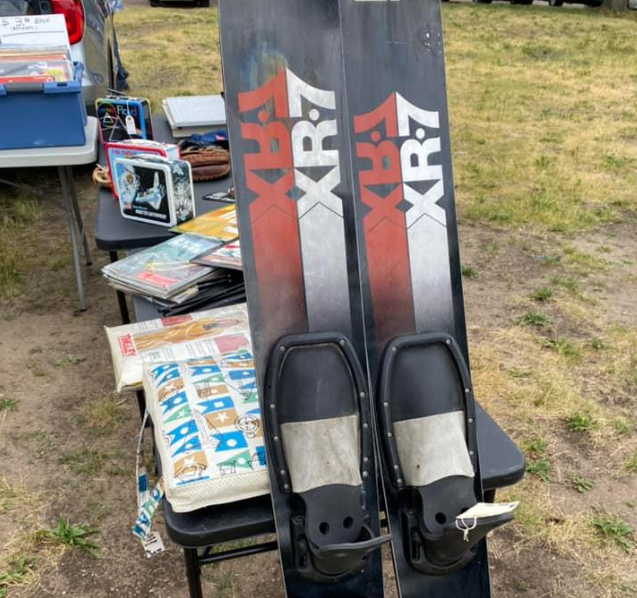 ExcelsiorMktMN's tweet photo. You never know what you'll find when you visit the Excelsior Flea Market! 
.
.
.
Come join us this SATURDAY (9/3/22) for more unique treasures and fun under the sun.

#fleamarket #excelsiormn #buylocal #antiques #vintagegoods https://t.co/6XTgyGH1yV
