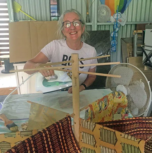 necheesemaking's tweet photo. 🧵Sewing, 🪡embroidery, 🧶crochet, 🖼️mosaics,🍓 jams,🔨 woodworking, 🌱gardening and 🐝beekeeping were all keeping Kathy busy in her “retirement” on 45 acres in Australia, but now she’s added cheesemaking as well! 🦘🧀
Get to know Kathy on our blog!
https://t.co/yw78kxJQEM https://t.co/5asfJYvtTN