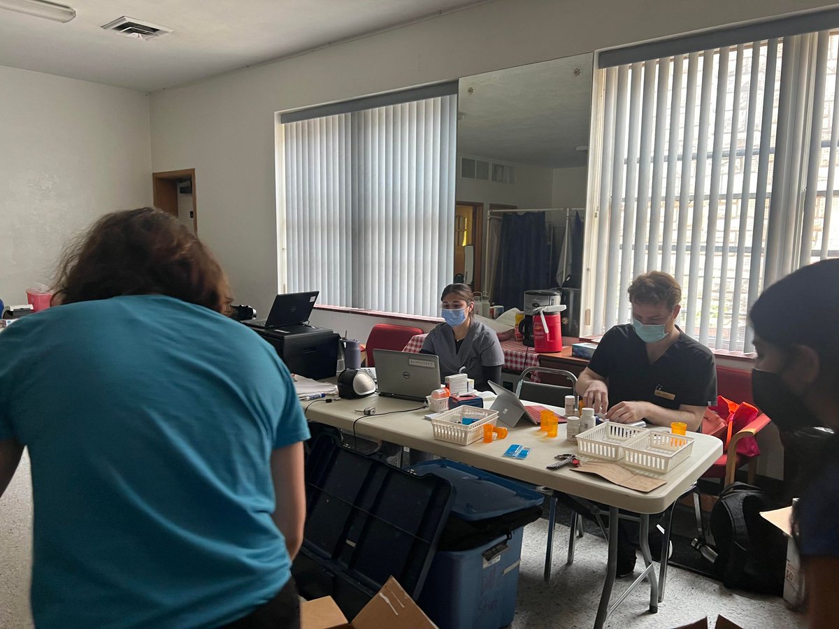 SojournerUMKC's tweet photo. Successful clinic last Saturday!! https://t.co/flPI09mOTJ