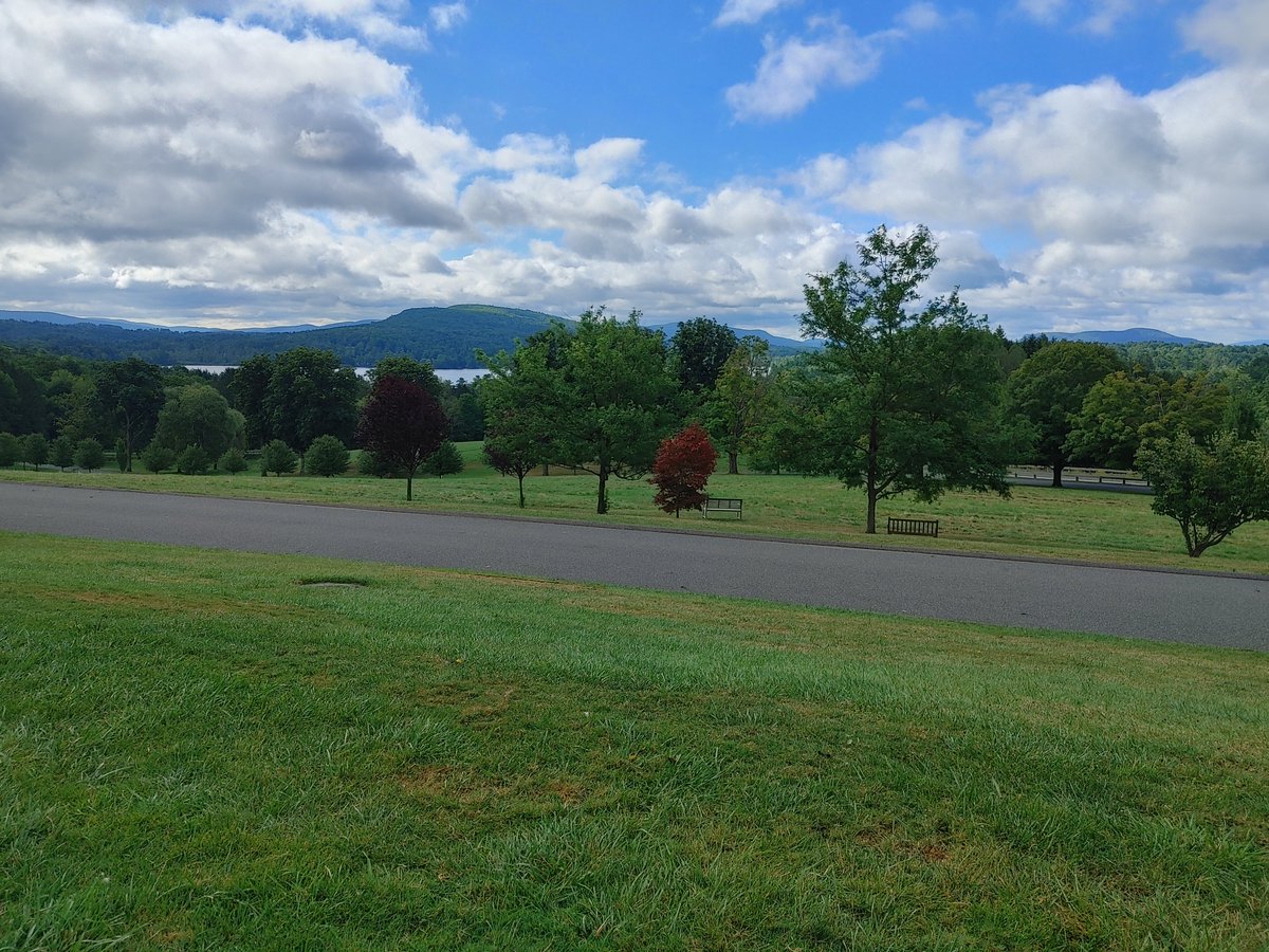 TaraShen7's tweet photo. #retreat#spiritual #reiki#innerpeace#yoga https://t.co/CqCw7Xf3B3