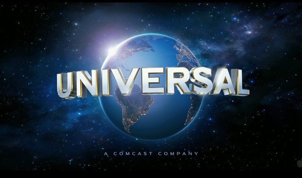 FNMovieNews's tweet photo. Fortnite Battle Bus was spotted at Universal Studios Hollywood back in October.

Fortnite and Universal are working together, maybe they will be the studio to produce the movie and possibly a ride with it. https://t.co/dBt1PcT6iu