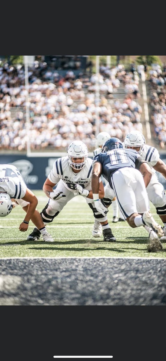 rubyAuelua's tweet photo. . #61 #Lapuaho #Aggie🏈 https://t.co/XmfzLOLCn2