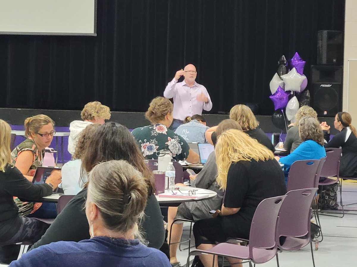 PrincipalJ's tweet photo. Our staff are so lucky to soak up learning from @GregJWolcott today! #FirstSoar #Signifacant72 https://t.co/tN4qMjAIZX