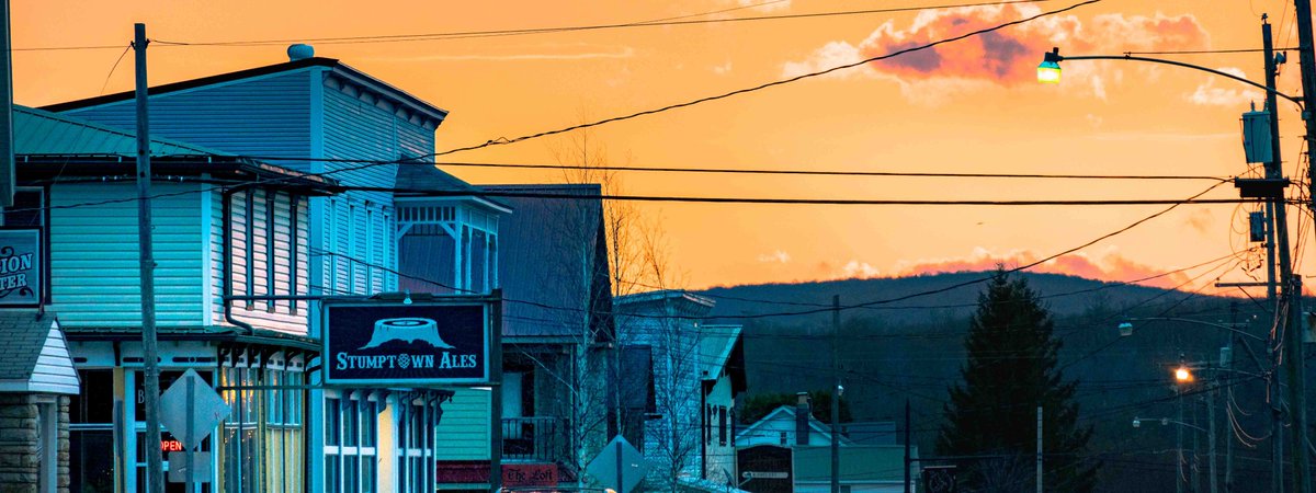 TuckerCounty_WV's tweet photo. Sometimes our popularity goes to our head.  @outsidemagazine does not help with their top 25 outdoor towns in #America .
To find out where Davis, West Virginia ranks, click the link. 👉   https://t.co/gv2ZmI9DXe
#gettuckered https://t.co/JvJNhrq1kZ