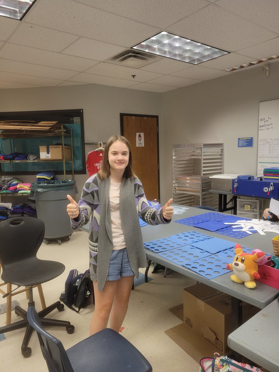 AElliott_LHS's tweet photo. We are off and running with LiberTees! Nothing like hands on training and learning as we go!

Come check us out at the Blue Jay Nation kickoff tomorrow night after Open House! https://t.co/vApiyVFDN3
