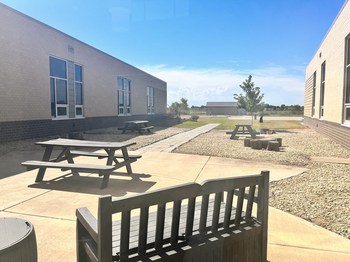 shannon_vieyra's tweet photo. Hey all! Can my TwitterWorld help connect me with grants and resources that can help our #PCElearn outdoor classroom? We need shade, play, growth and color! Thanks in advance! We have come so far - we aren’t done yet!
Share & tag please!
#proudteacher #outdoorclassroom #313teach https://t.co/OIhLsOPhfP