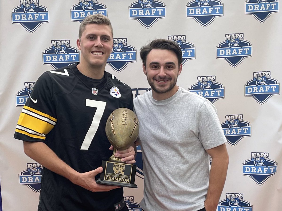 NAFCFantasy's tweet image. Nine years in the making, but @AddisonRoss12 finally gets his trophy presentation for the 2013 Iowa Rebel Killers’ Yuma Bowl V win over the GMEN. #FantasyFootball #AlwaysaVIP