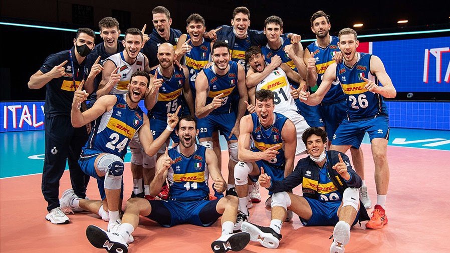 cari turchi beccatevi questo 3-0 e muti 

#italvolley #ItaliaTurchia