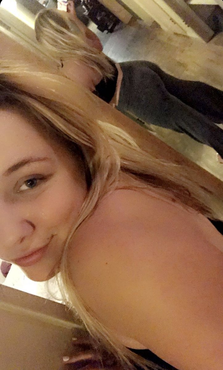slurpsnowslxt's tweet photo. you can see it from the front💕🥰🍓 findom cash slave humanatm paypig financial goddess https://t.co/wIoKsCJYpO