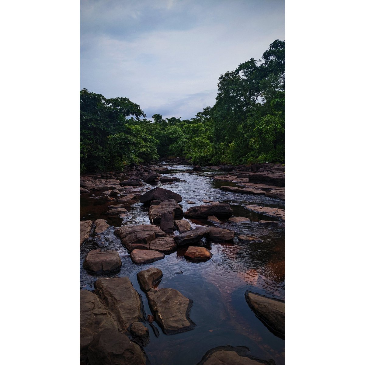 janhki's tweet photo. #waterfall #Savdav https://t.co/4IdiWP74Em