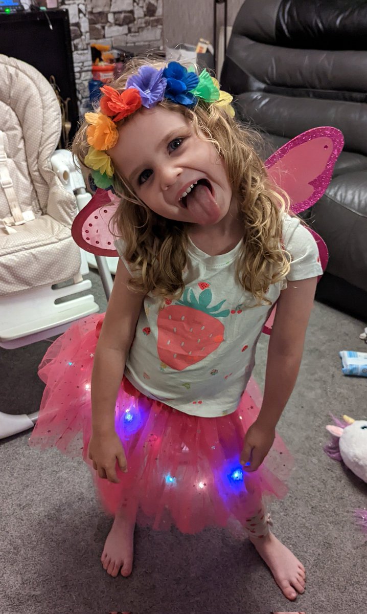 Toni Ann cherry tweet media