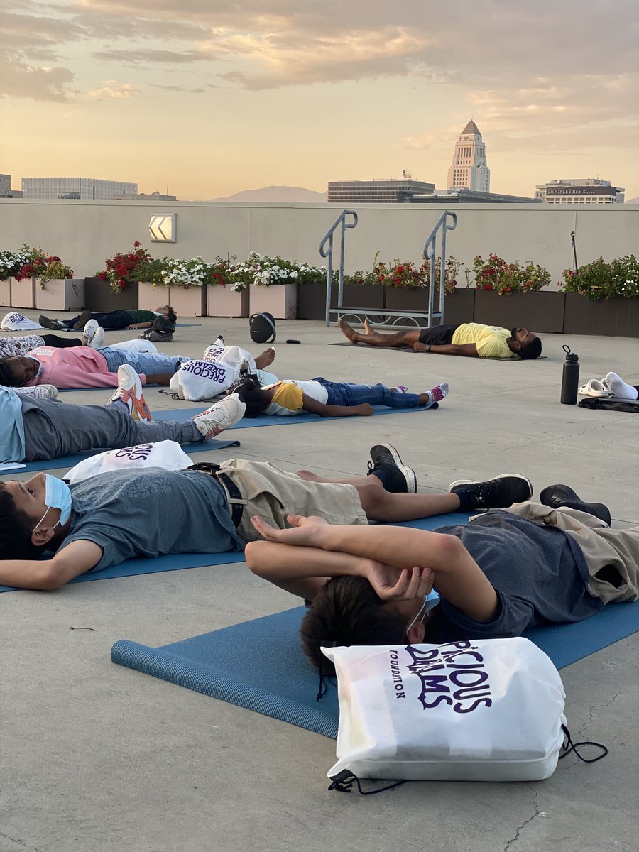 PreciousDreams_'s tweet photo. Yoga has been known to improve the physical and mental well-being of all people. It's also great practice for coping with stress. Yoga can be practiced anywhere and at any hour. When do you yoga? #comfortdrop #walkgoodLA https://t.co/VbpGMTjWN9