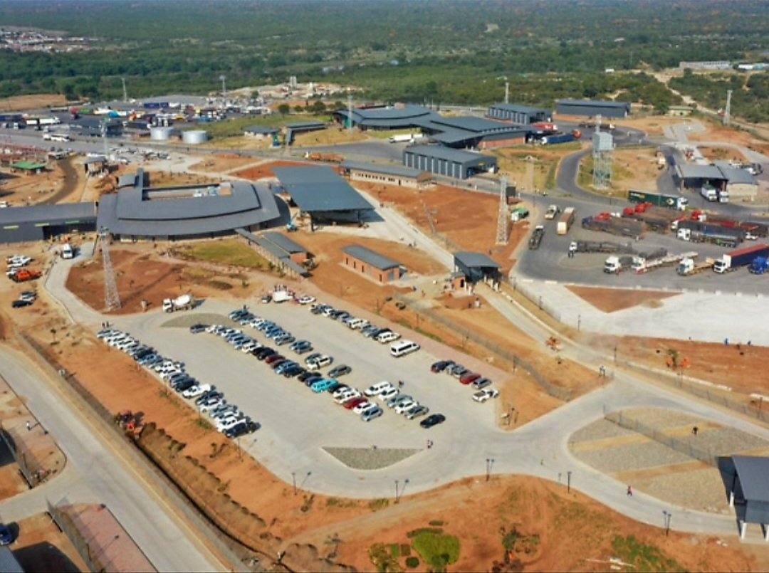 ZimBorders is a consortium of South African and Zimbabwean investors, while Raubex is one of SA’s leading infrastructure development and construction materials supply groups.