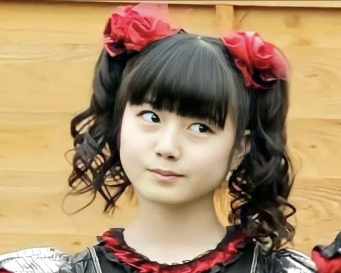 おはようございます🍅
夜勤あともう少し。
朝メシ用に持ってきたパンを、夜中のうちに食べちゃったので、只今絶賛腹ペコ中です😅