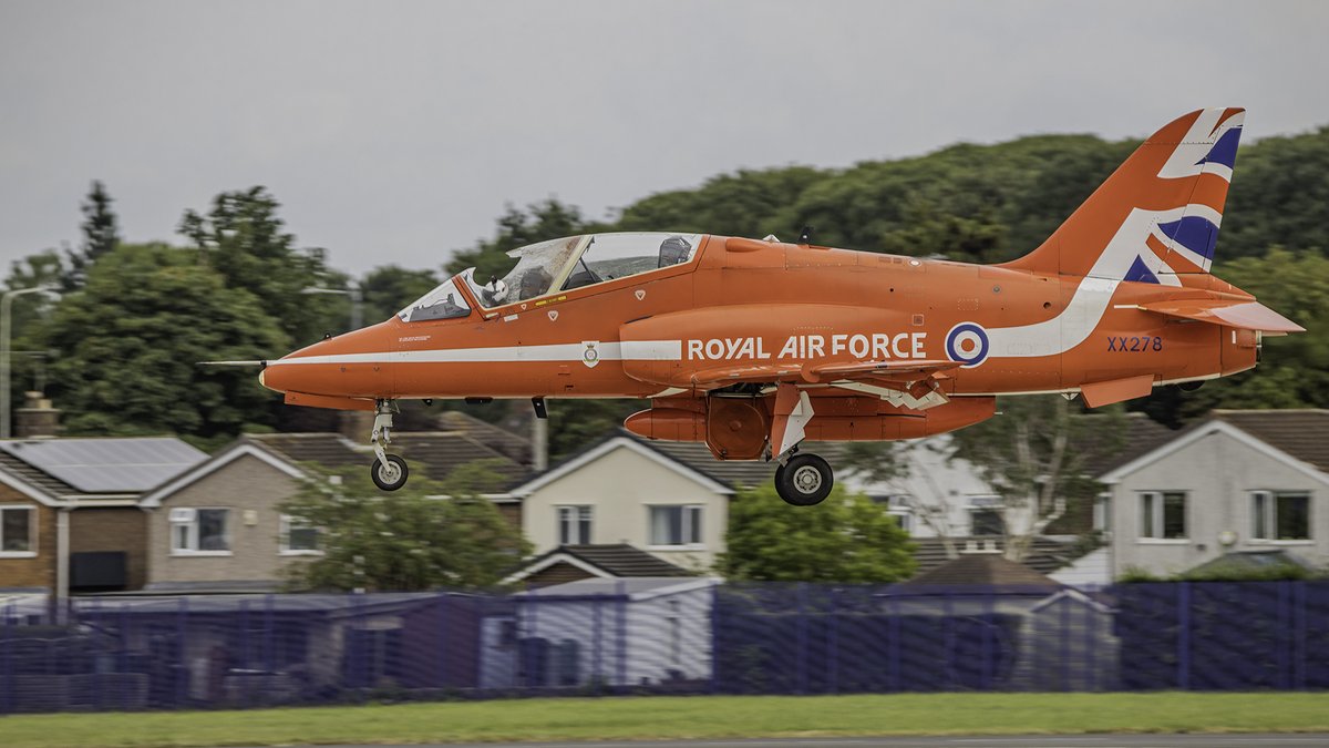 atwallbank's tweet photo. Red 6 departing Hawarden for Sundays Rhyl Airshow and his return after a bird strike
Great job by all involved, Red 6 (and Red 7 for the escort back), Hawarden tower and Fire Crews, to get the aircraft back and the airfield safe for the rest of the teams arrival https://t.co/BXhv9wdm4Z