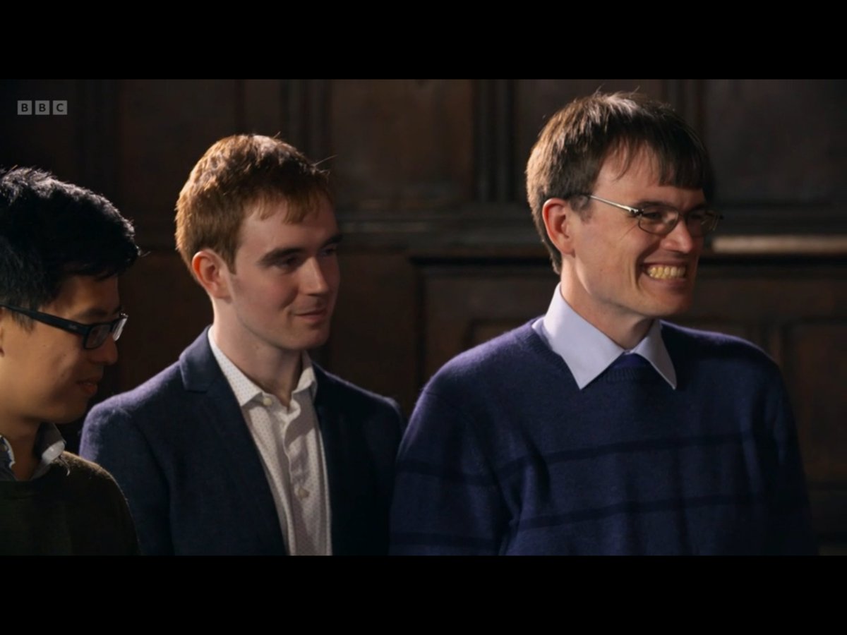 AndrewJazzie's tweet photo. The absolute joy on Eric Monkman’s face of meeting Stephen Hawking ❤️
#universitychallenge #universitychallengeat60 #ericmonkman #stephenhawking https://t.co/j3Dg7fZYgY