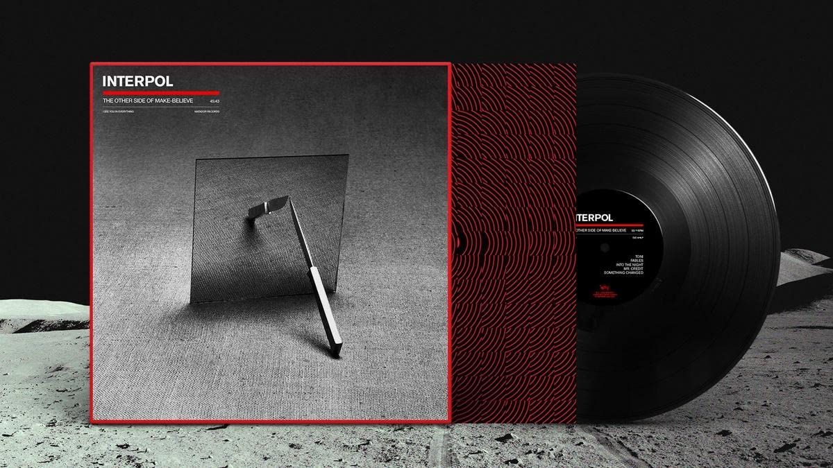 Chronique d'album 💿 The Other Side Of Make-Believe par <a href="/Interpol/">Interpol</a>, exit le spleen, place à l’idéal 👉 indeflagration.fr/chronique/inte… 📝 <a href="/fabricetanguy/">ftanguy 🇵🇸🇺🇦🕊</a>