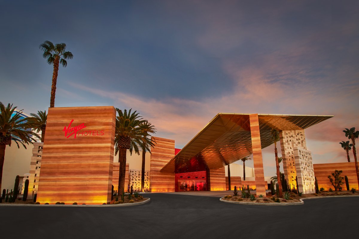 Maverick Helicopters tweet media