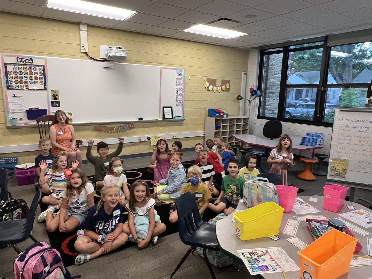 Our students are excited about the first day of school! Welcome back Penguins! #BSD1stDay