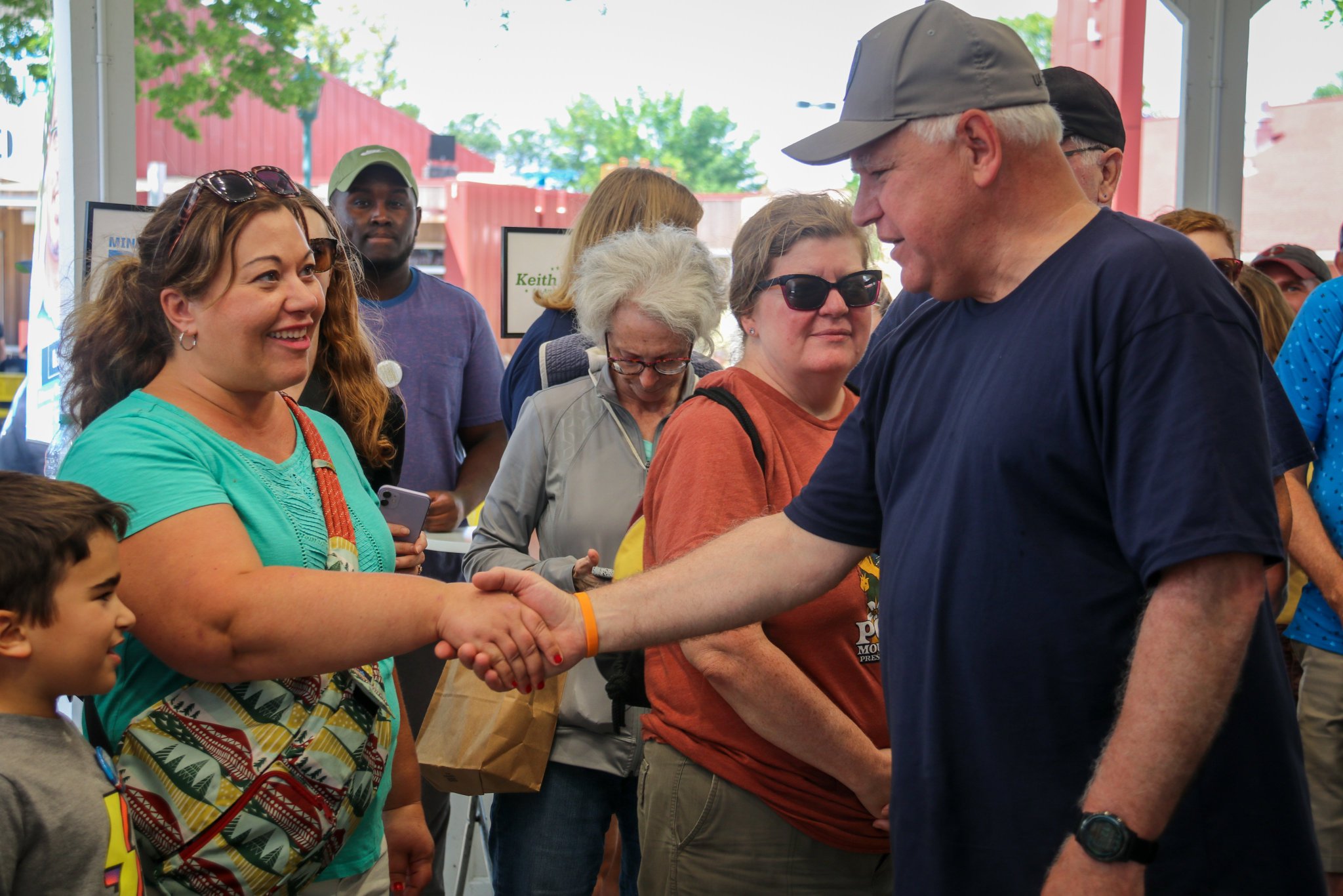 Tim Walz The Unexpected Ally Helping Him Shape Minnesotas Future - yb386wb