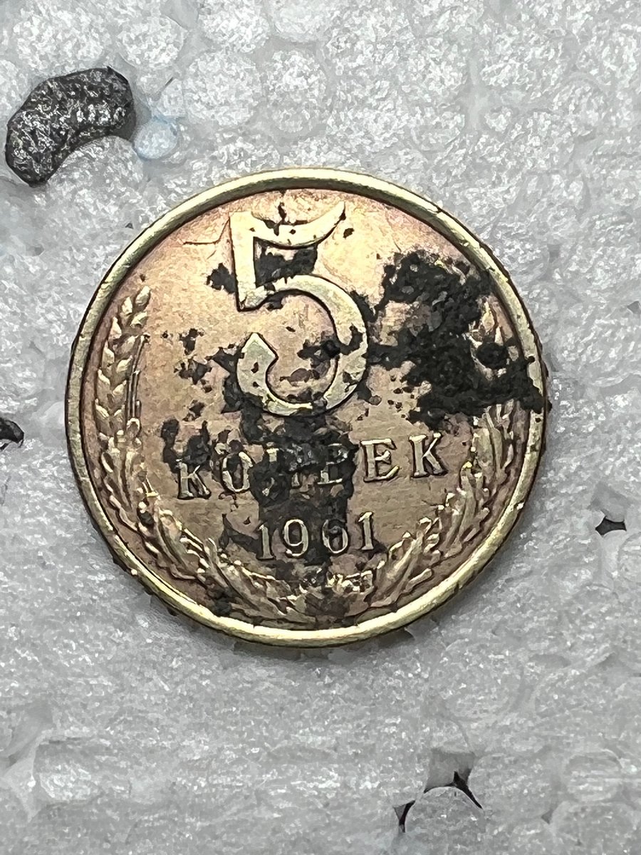 detectoristscy's tweet image. Today I spent a lot of time on some random beach in #larnacacyprus. Few findings of little significance. However, this beautiful coin from 1961 from the former USSR was worth all the suffering under the heat! #metaldetectoristscyprus #metaldetectoristscy #metaldetecting #Cyprus
