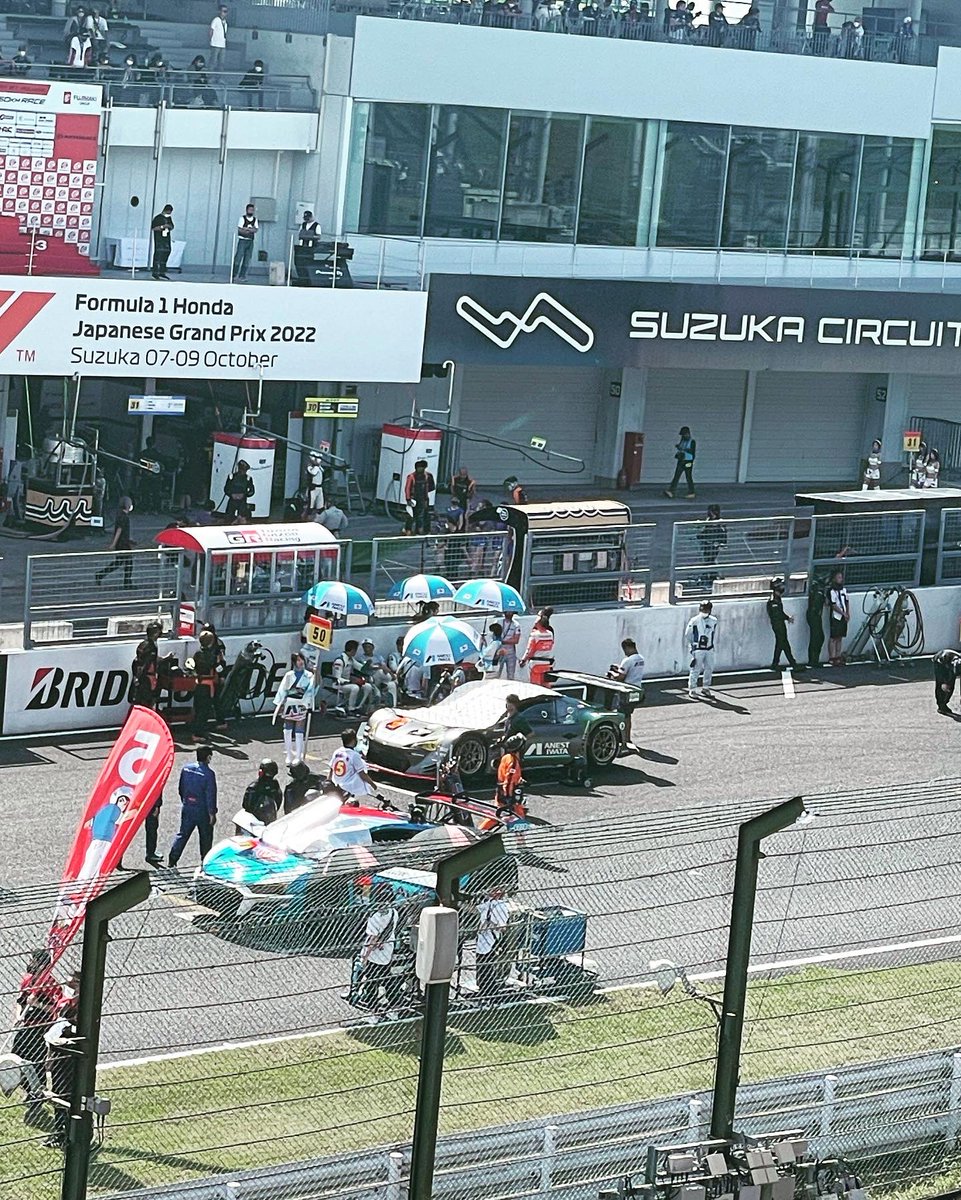 tmitter47's tweet photo. #三重弁
#鈴鹿サーキット
#モータースポーツ
#スーパーGT
#好きなことを仕事にする https://t.co/KucjskuqO5