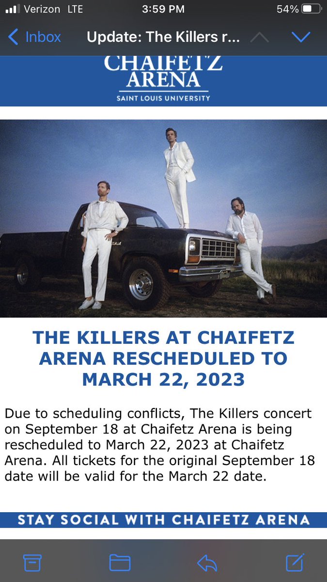 hotfusspunk's tweet photo. I’ve already waited 3 years since this tour was originally annouced so what’s another six months I guess… https://t.co/NBCHyeYCDW