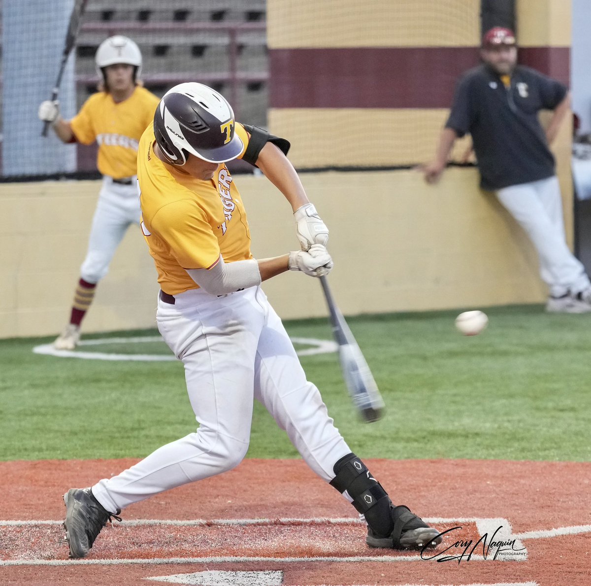 Extremely happy and blessed to announce that I’ll be committing to Jones County Junior College. I’d like to thank friends, family, and coaches for getting me this far. Let’s ride <a href="/JC_BobcatsBB/">Jones College Baseball</a> #AGTG
