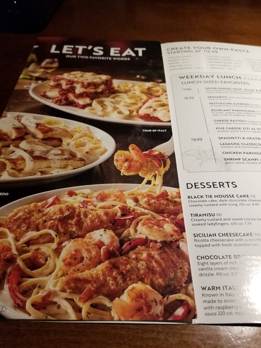 terrystyles02's tweet photo. Olive Garden!! Lasana and Chicken Parmesan!! Yes I'm hungry! https://t.co/ftEkul36TB