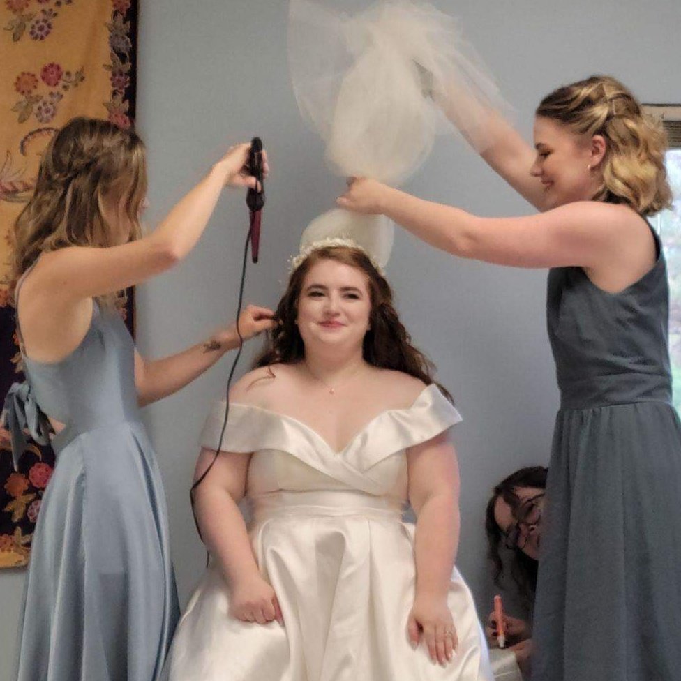 katiemchrist's tweet photo. #NewProfilePic

Twitter might not be my favorite social media platform, but at least they let me take my wife's name. Facebook thinks I'm trying to take the Lord's name in vain, which is honestly a little homophobic imho 💀 https://t.co/sS0GBHrEEM