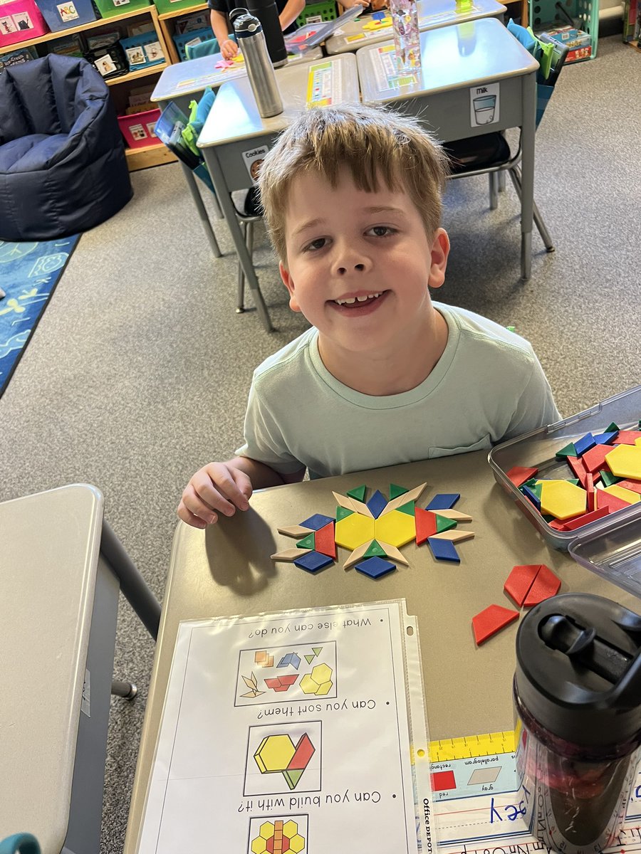 MrsHunniford's tweet photo. So many smiles exploring a few math tools today! #dg58pride #pufferpanthers https://t.co/grsngYGaQy