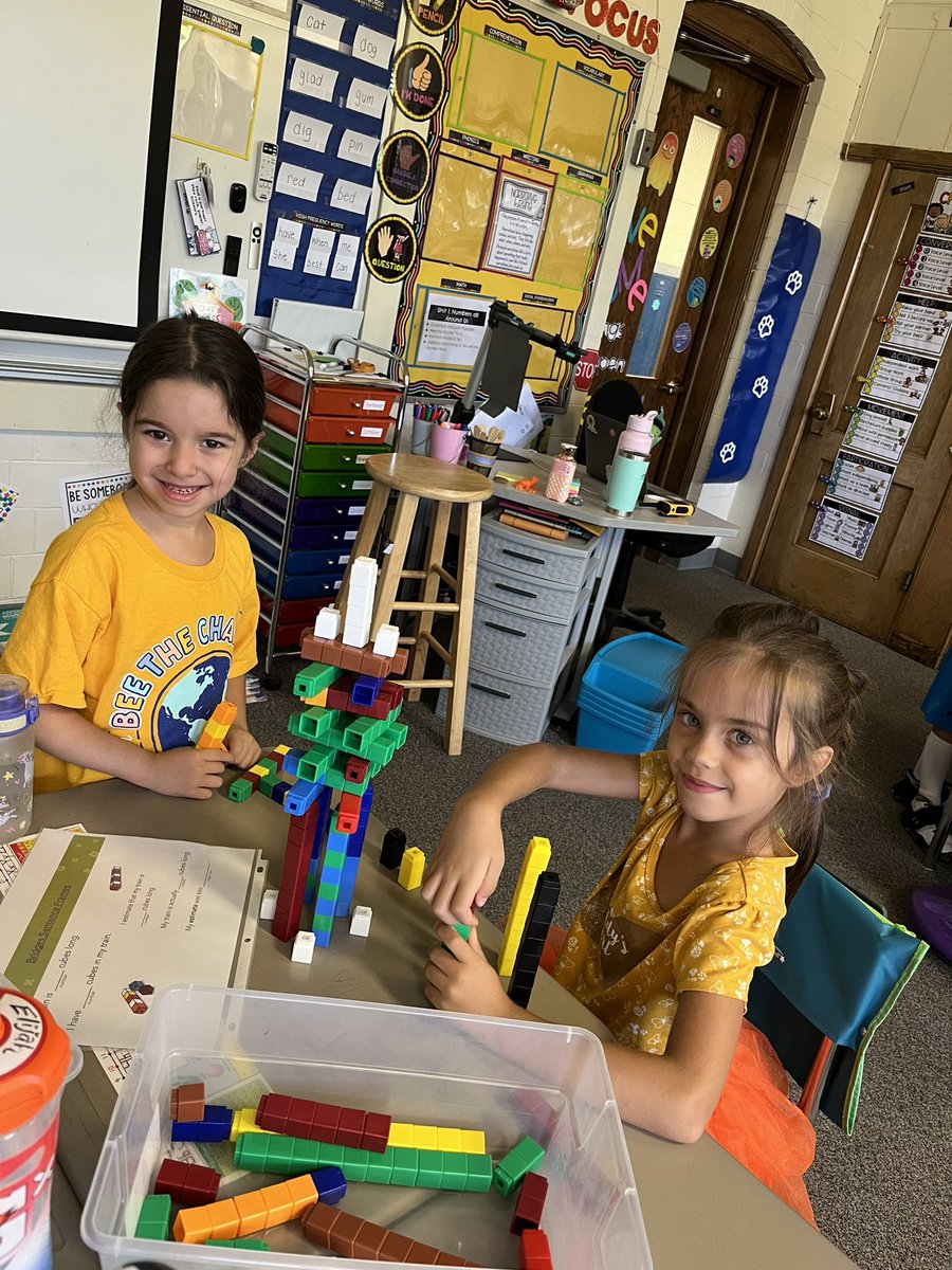 MrsHunniford's tweet photo. So many smiles exploring a few math tools today! #dg58pride #pufferpanthers https://t.co/grsngYGaQy