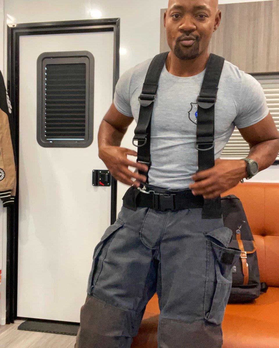 TheBrianMichael's tweet photo. 🎶 I’m bringing Strickland baaack 🎶 🔥🚨🚒” @911LoneStar @FOXTV 

#Season4 #911lonestar #paulnation #STRICKLANDSATURDAY #firefighter #firstdayofschool #backtowork https://t.co/CQsQNLF02X