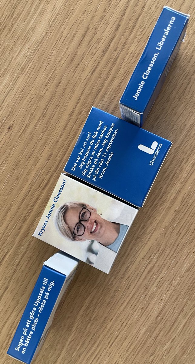 .<a href="/jenniecla/">Jennie Claesson</a> finns i olika skepnader, även som godis. Kryssa henne så kan du få en och annan bonbons att smaska på. 

#Uppsala