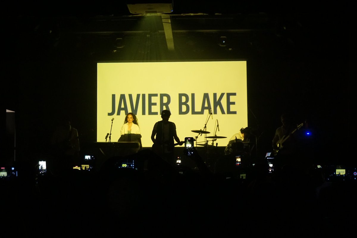 DarshanMx's tweet photo. ► @JavierBlake en su concierto "En los tiempos de lo extraño" en el @ForoDiDi en Monterrey, Nuevo Leon.

📷 @AbbyBauelos

☆ #JavierBlake #ApodacaGroup #ForoDidi #Monterrey #NuevoLeon https://t.co/9900paj1fb