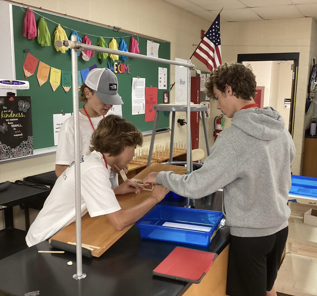 Mrs. Stengren tweet media