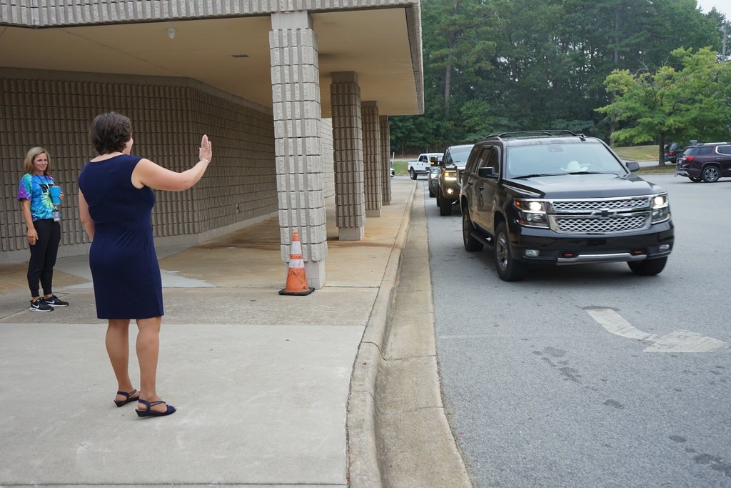 RRSchools's tweet photo. Superintendent Julie Thompson visited each of our school campuses today to welcome students back for the 22-23 school year. #TogetherWeSucceed https://t.co/o8CRigN1lA